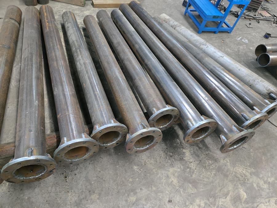 Galvanised structural tubes prepared for shipment in the workshop